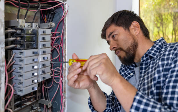 Best Electrical Repair Services  in Quincy, WA
